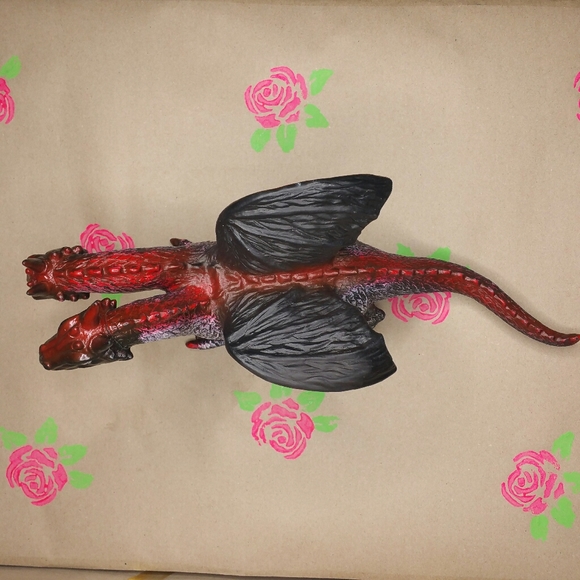 Red and Black Two-Headed Rubber Dragon Toy Figure - Picture 8 of 11
